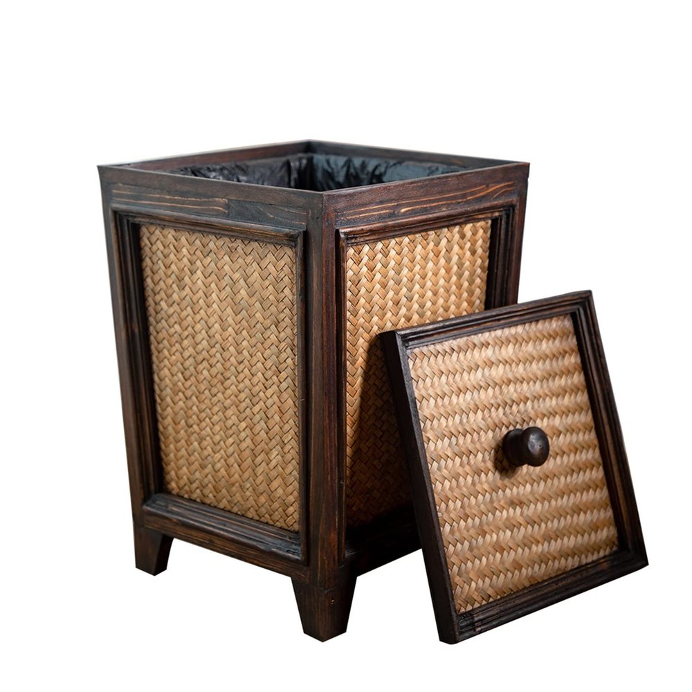 DRSFF Trash Can Living Room Bedroom Garbage Container Bin Bathrooms Kitchens Vintage Wastebasket Home Offices Waste Paper Basket Storage Bucket - Wooden Rattan with Lid 10L