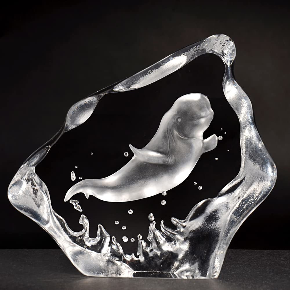 ACEVER Crystal Sculpture Etched Figurine, 3D Color Cast Crystal Engraved and Sandblasted Motif Home Desktop Decor (White Whale)