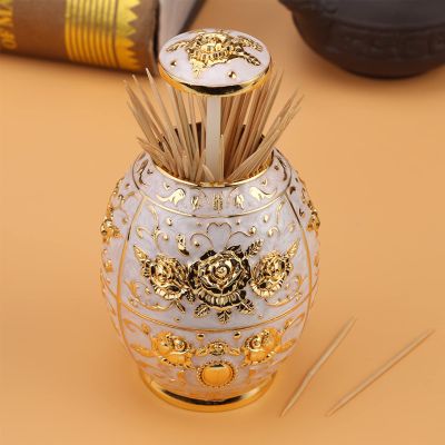 Cyrank Portable Retractable Toothpick Holder, Pop Up Toothpick Dispenser Toothpicks Case Storage with Hand Press Toothpick Dispenser for Kitchen(Gold)