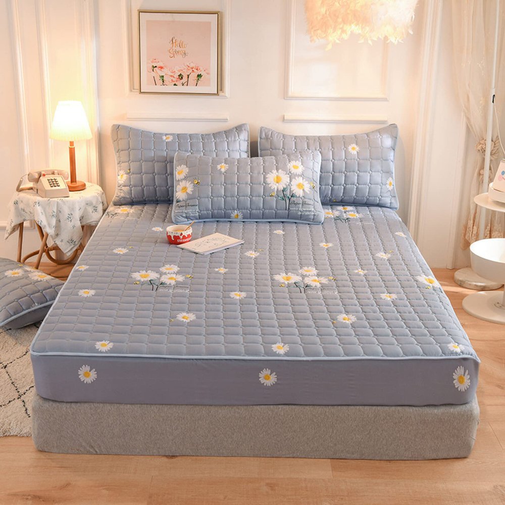 CFYCYHDZHT Bed Sheet Set Queen Size,Cotton Quilted Warm and Non-Slip Box Spring Bed Mattress Topper,Boy and Girl Bedroom Cartoon Print Bodyguard Hat,Chrysanthemum,90200cm