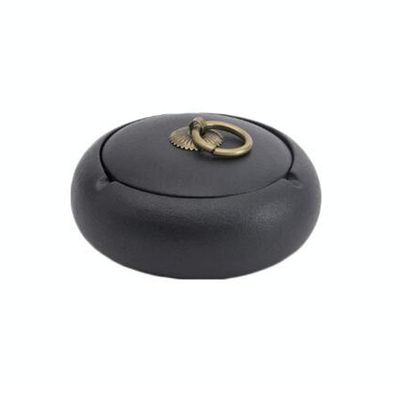 YKHB Ashtray with Lid Ceramic Ashtrays Anti Fly Windproof Ash Tray Creative Indoor Or Outdoor Decorative Gifts