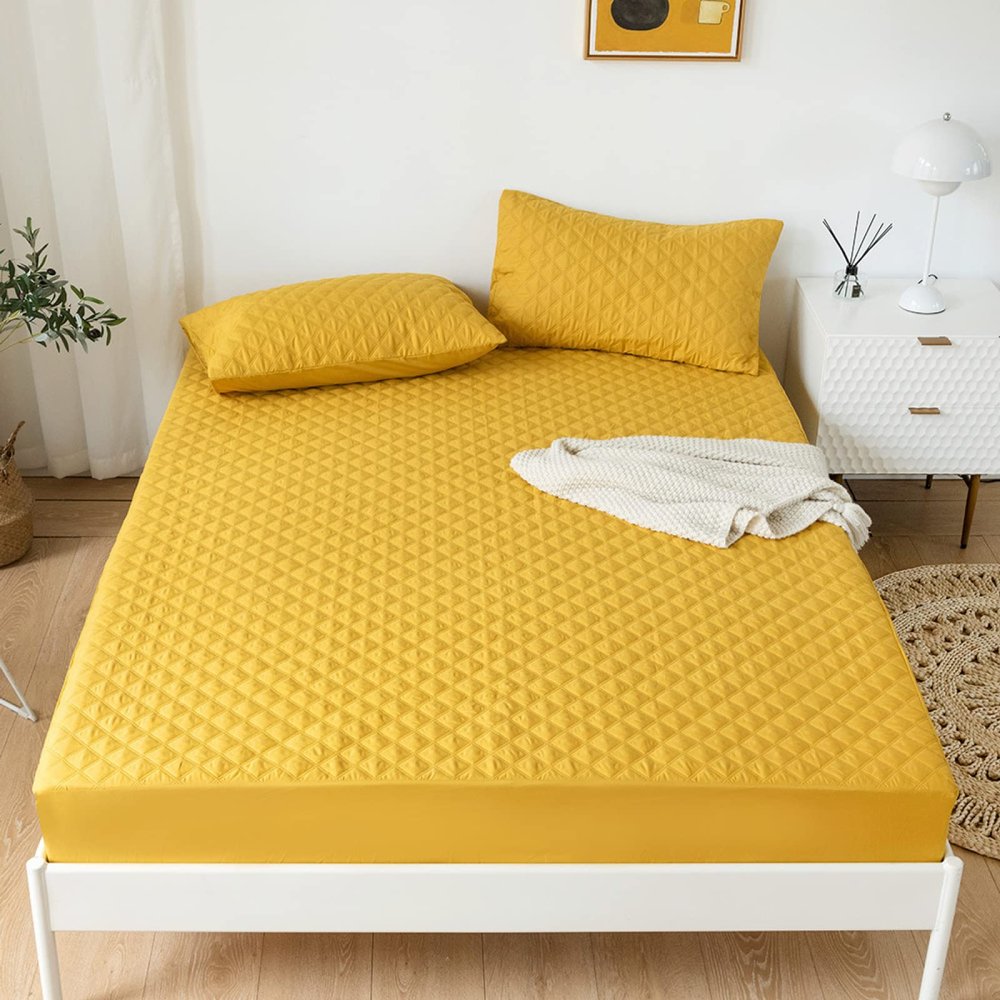 CFYCYHDZHT Bedding Deep Pocket Fitted Sheet,Kids Bedroom Quilted Waterproof Mattress Protector, Hotel Solid Color Deep Pocket Mattress Topper for Full Queen King Bed,Yellow,180200cm+35cm