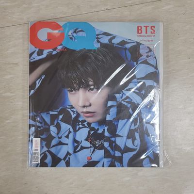 [MAGAZINE] GQ KOREA MAGAZINE JAN 2022 BTS SPECIAL EDITION (E : BTS J.HOPE ver.)