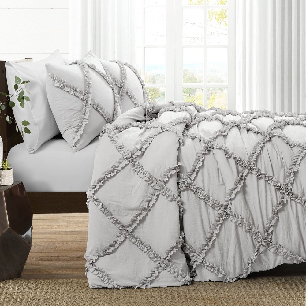 3 Piece Cross Diamond Ruffle Duvet Cover with Zipper & Corner Ties 1000 Thread Count 100% Egyptian Cotton Premium Hotel Class Decorative Bedding Luxurious Quality (King/Cal-King 104" X 92", White)