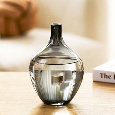 XIUWOUG Small Black Glass Vase,Decorative Black Vases for Home Decor,B;ack Flower Vase for Centerpiece,Table Decor,Shelf Decor,S