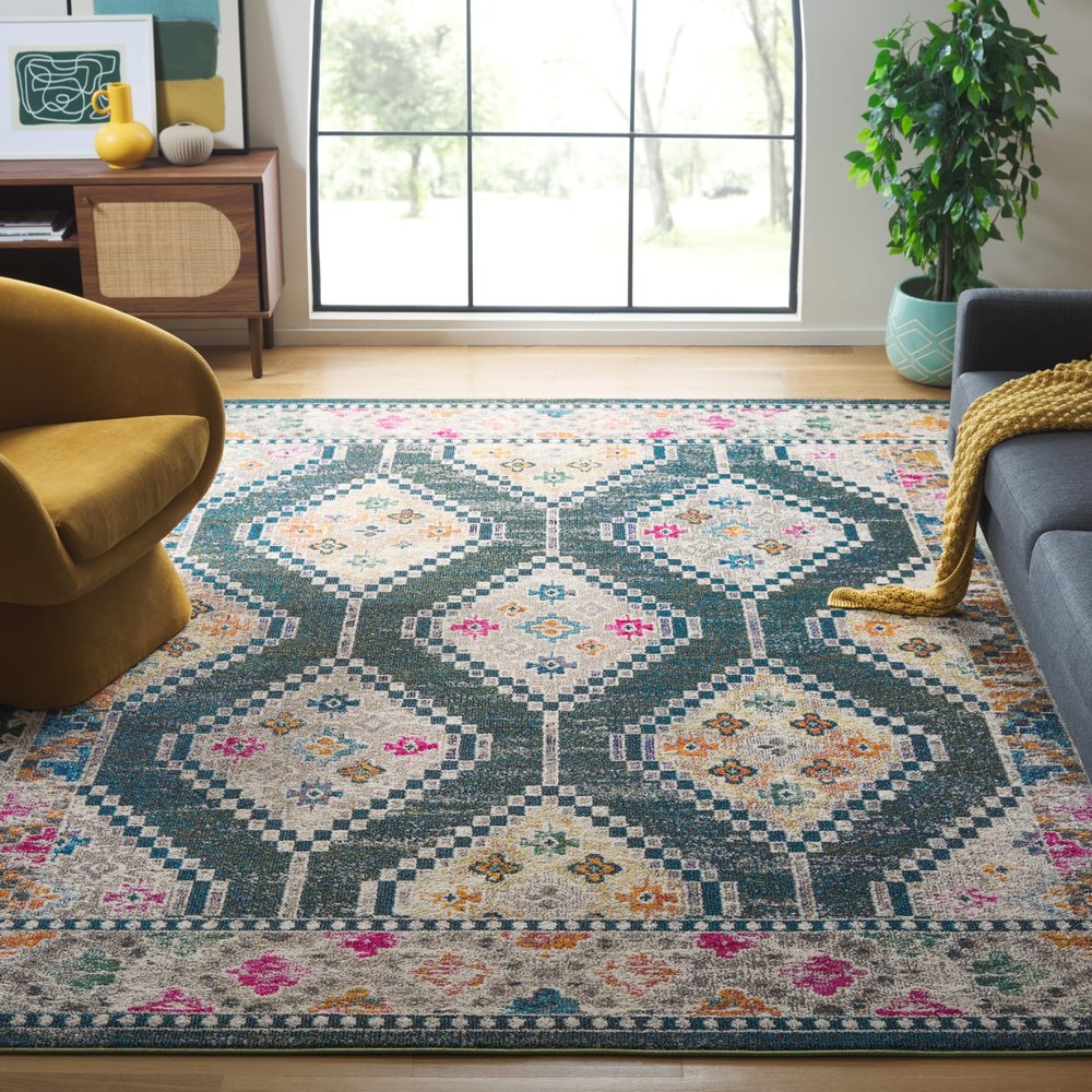 SAFAVIEH Area Rug 8x10 - Madison Collection - Large - Dark Green & Beige, Boho Tribal Distressed Design, Non-Shedding & Easy Cleaning, Ideal for Living Room, Bedroom, Office, Dining Space (MAD481Y)