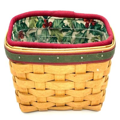 Longaberger 2004 Picture Perfect Basket (American Holly)