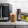 ELEGANT DISPOSABLES Combo Set 8, 8oz - 8, 16oz - 8, 32oz Plastic Deli Food Storage Containers with Airtight Flexible Lids Microwavable, Leak Free, Washable, Freezer Safe. view 4