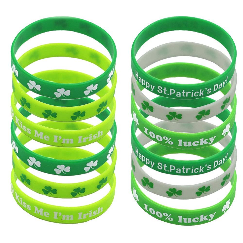 INOOMP 20pcs Clover Bracelet Festival Toy Wrist Straps Printing Wristbands Dress up Accessary St. Patricks Day Party Supplies (Random Pattern)