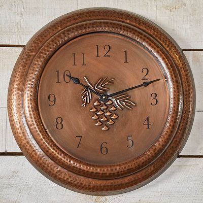 BLACK FOREST DECOR Sienna Pinecone Metal Wall Clock