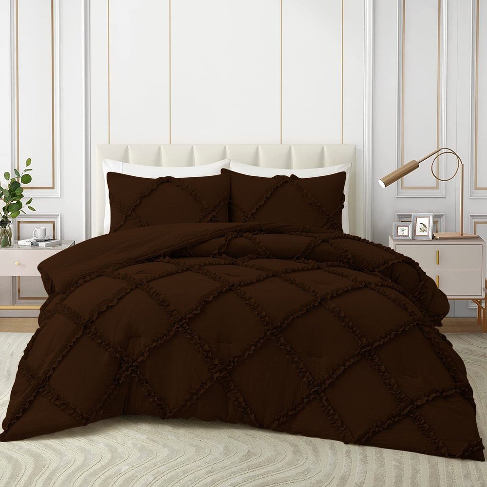 Silentnight 3 Piece Diamond Ruffle Comforter Set 100% Egyptian Cotton 800 Thread Count Premium Hotal Quality 400GSM, Oversized Queen (98" x 98") Inches - Chocolate Solid