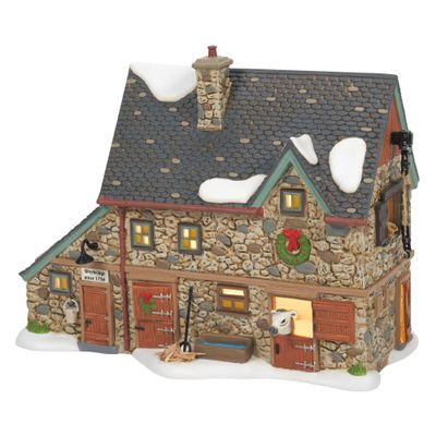 Department 56 Dickens Village Huffam Fields Farm Lit Building, 6.61 Inch, Multicolor