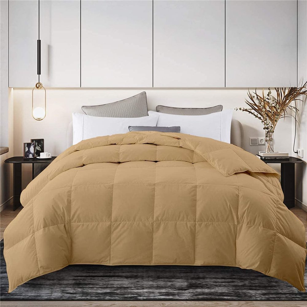 1 Piece Baffle-Box Stitched Comforter, Oversized King -Taupe Cotton Quilted Duvet Insert 500 GSM with 4 Corner Tabs Goose Down Lightweight Single Comforter for Bedding