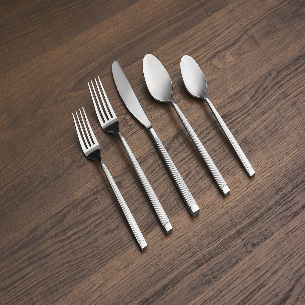 Cambridge Mirror Zaylen 20-Piece Flatware Set, Service for 4 (305920CNB12DS)