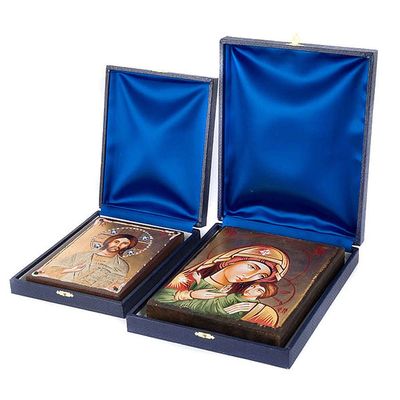 Blue case for icon with Internal Satin Covering, Height: 24,5 cm|Height: 19,5 cm|Thickness: 2 cm|Thickness: 1,5 cm|Width: 20 cm|Width: 15,5 cm
