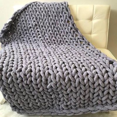 BAILR Chunky Knit Blanket Chenille Throw 2424inch, Machine Washable Crochet Blanket, for Home Bed, Sofa & Dorm (I 6060cm)
