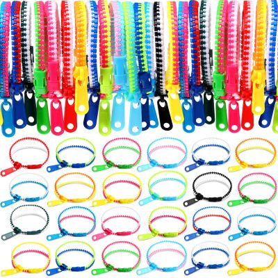 Yinkin 200 Pieces Party Favors 7.9 Inch Friendship Fidget Zipper Bracelets Children Sensory Toy Fidgets Friendship Play Bracelets for Classroom Rewards Birthday Goodie Bag Fillers(Fresh Color)