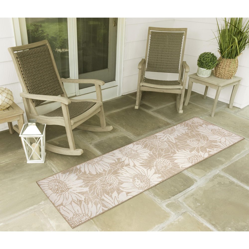 Liora Manne Carmel Indoor/Outdoor Power Loomed Synthetic Blend Low Profile Area Rug - Transitional Botanical Floral Decorative (Sunflower Field Sand) (1'11" x 7'6")