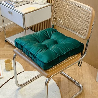 Gruytoie Dining Chair Seat Pads with Ties, Round Square Cushion Chair Seat Pads, Soft Chair Pad Cushions for Garden Living Room Dining Room Patio Office (Green 1Set of)