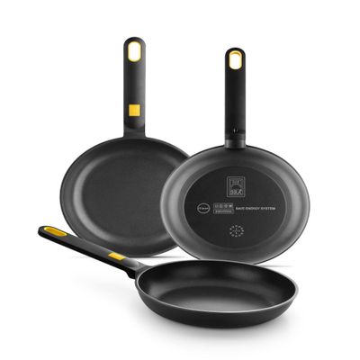 BRA Daily Pro Set of 3 Cast Aluminium Frying Pans 20 24 28 cm Non-Stick Three-Layer PFOA-Free Suitable for All Hobs and Induction, Black and Yellow