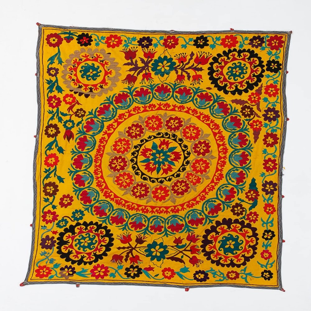 4.5x6 Ft Silk and Cotton Suzani Textile, Vintage Turkish Embroidery Wall Hanging or Bed Cover. S50