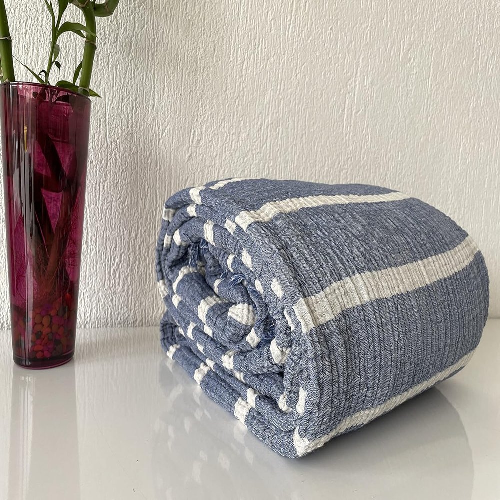 100% Cotton Muslin Throw Blanket, 4 Layers Bedspread, Soft Turkish Cotton Muslin Bed Cover, Reversible Coverlet, Indigo Blue (Twin Size 63x90-160x230cm)
