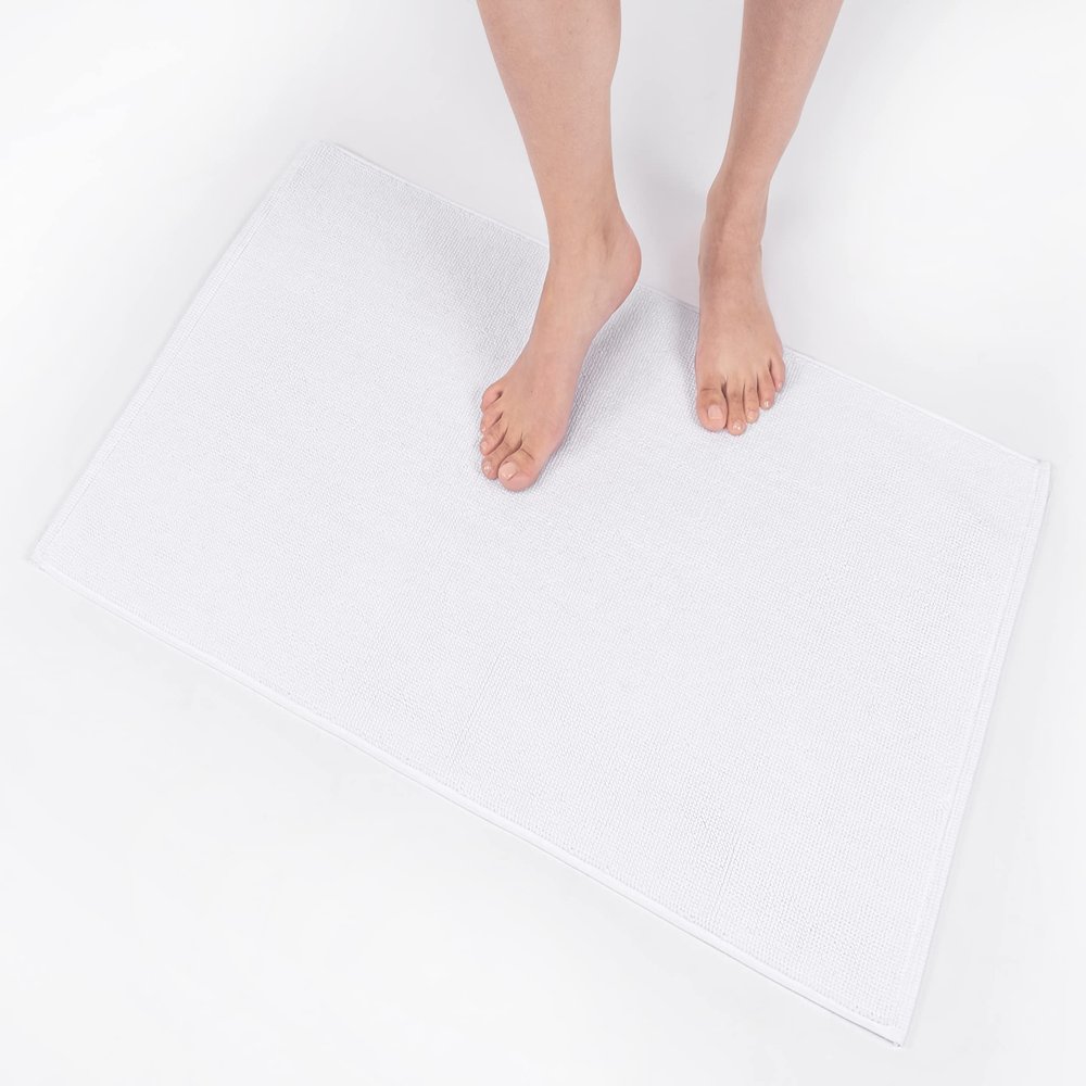 100% Cotton Bath Rugs for Bathroom, 20 x 34 inches and Non Slip Backing Bath Math Rugs, White Bathmat Rug