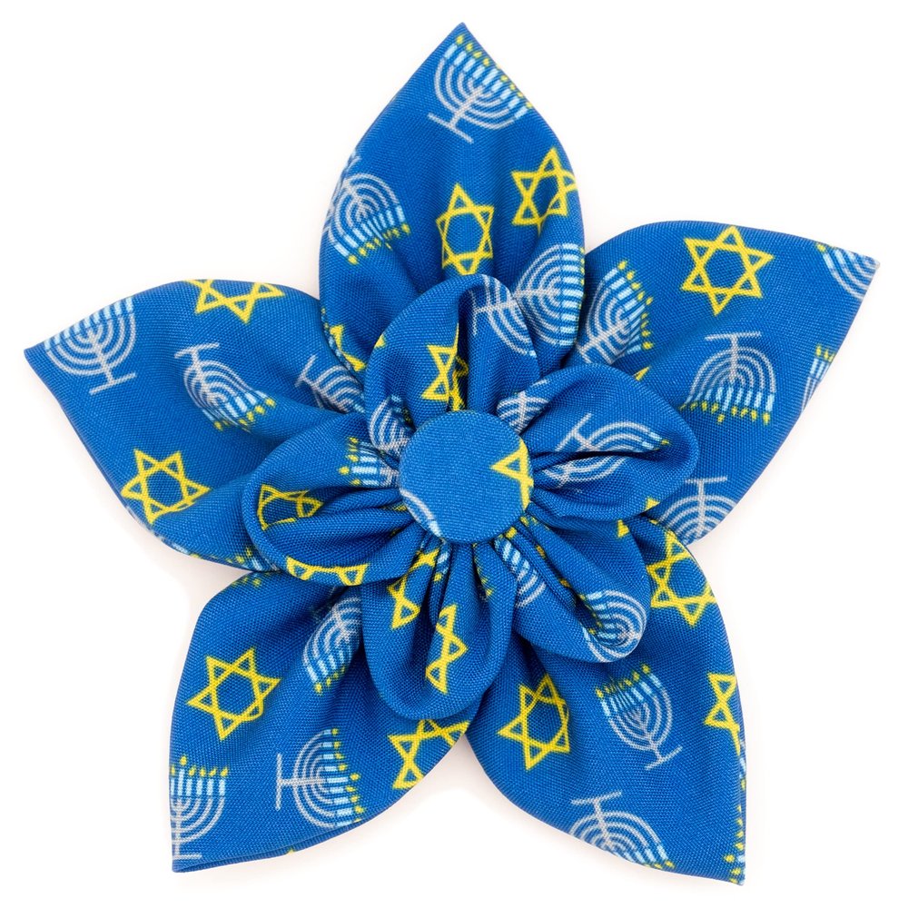 THE WORTHY DOG Flower Collar Attachment for Dogs & Cats Soft Printed Polyester, Touch Fastener, Attaches to Any Collar - Menorah Pattern, Blue, Large