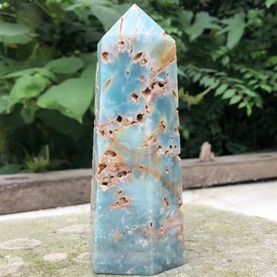 WGPHDW Meditation Home Decor, 1pc 900-1300g Natural Caribbean Calcite Crystal Hexagon Wand Single Point Sky Blue Healing Stone Tower for Decoration Gifts,Natural Crystal (Size : 1100-1300g)
