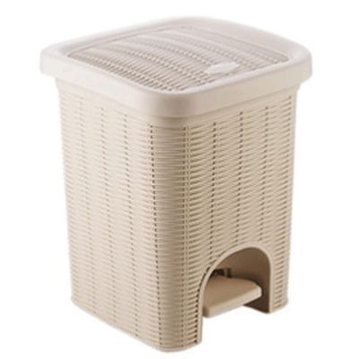 DFDFSFG Trash Can Step-On Pedal Trash Can with LidWicker Style Compact Garbage Can for Small Spaces, Small Square Garbage Bin Rattan Look Wastebasket (Color : Beige)