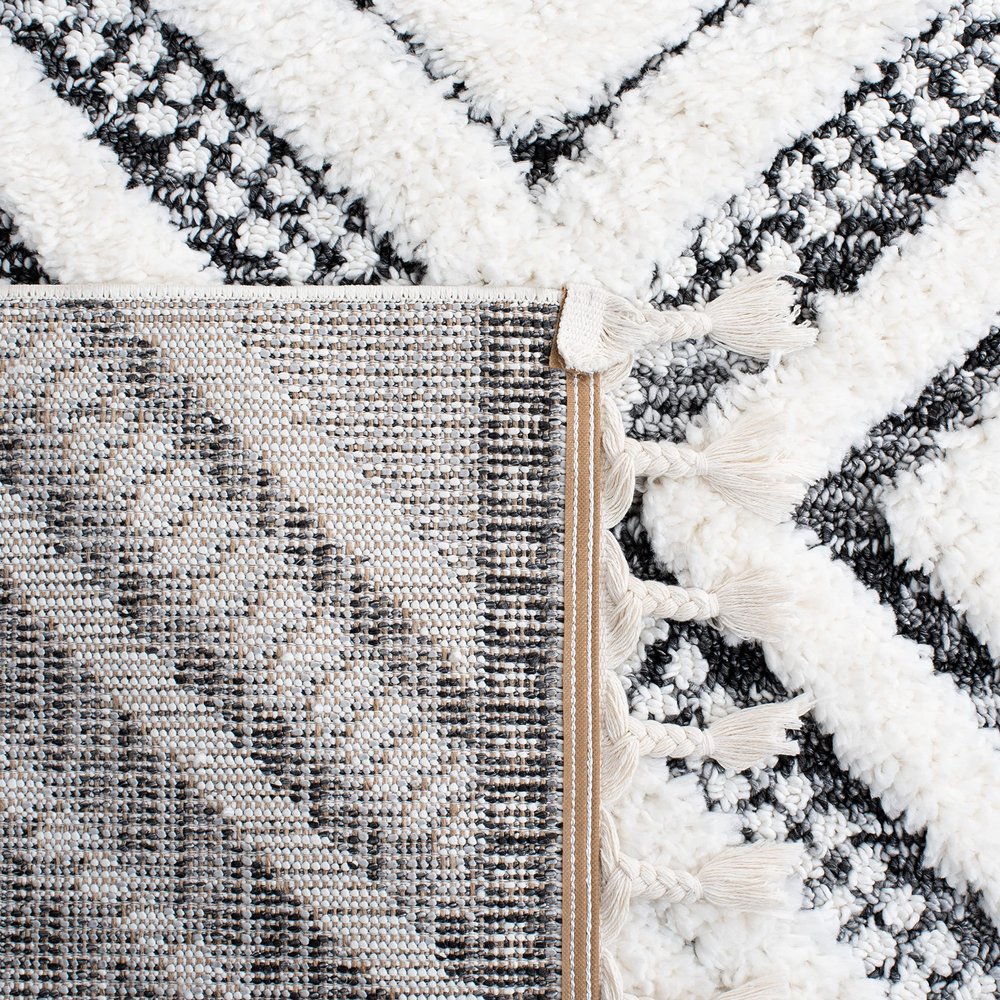 SAFAVIEH Area Rug 8x10 - Moroccan Tassel Shag Collection - Large - Ivory & Grey, Boho Design, Non-Shedding & Easy Cleaning, Plush Pile, Ideal for Living Room, Bedroom, Dining Space (MTS636A)