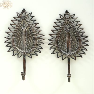 8" Brass Vintage Tribal Leaf Key Hanger (Pair) - Brass