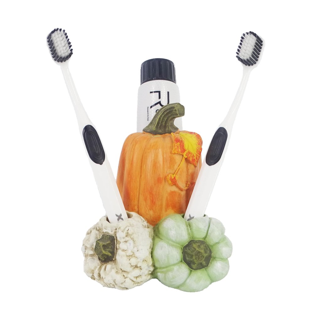 5-inch Halloween Pumpkin Toothbrush Holder - Resin Amber Glass Ornament for Autumn Bathroom Decor, Harvest-Themed Organizer (Yellow/White/Green)