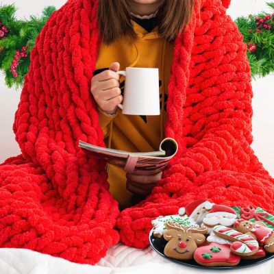Gruytoie Chunky Knit Throw Blanket, Large Cable Knitted Soft Cozy Chenille Bulky Blankets for Cuddling up in Bed, on The Couch or Sofa