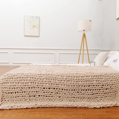 Gruytoie Chenille Chunky Knit Throw Blanket, Handmade Warm Soft Cozy Thick Yarn Knitted Crochet Blanket, for Bed Sofa Couch Home Decor Gift