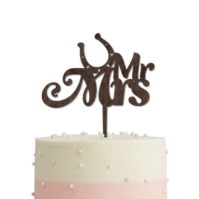 JuneLucky Mr & Mrs Wedding Cake Topper,St. Patrick's Day Rustic Wood Wedding Cake Topper for Wedding Engagement Anniversary Party Favor,Personalized Bridal Shower Cake Topper Gifts for Newlyweds
