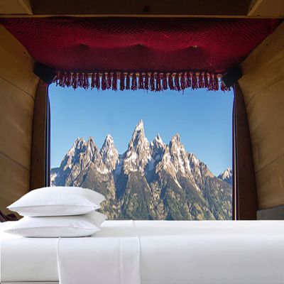 Neerahi RV-Sheets (60" X 75") RV Short Queen Sheet Set 1000 Thread-Count 100% Egyptian Bedsheet RV, Camper, Boat, Soft-Luxury-Breathable 10-Inch Deep Pockets 4-Piece - White Solid