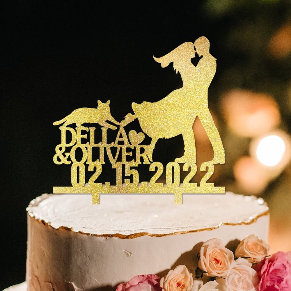 Bride And Groom Silhouette Wedding Cake Topper With Dog Gold Acrylic Custom Cake Topper With Pug Dog And Sphynx Cat Bride And Groom Cake Topper For Wedding Mr & Mrs Wedding Cake Topper