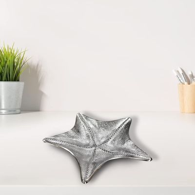 Handmade Decorative Silver Color Coated 36 x 36 x 3 Cms Aluminium Tray GMVK036