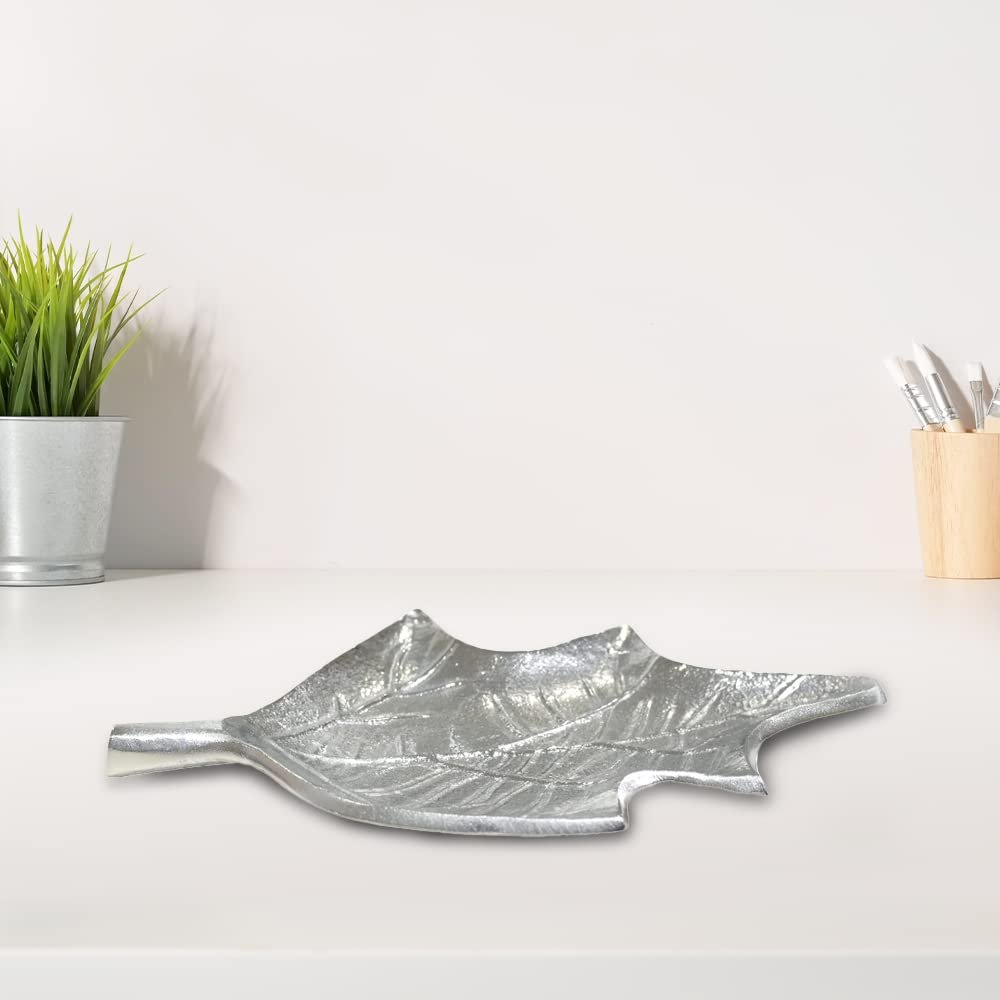 Handmade Decorative Silver Color Coated 8.26 x 5.9 x 0.78 Inches Aluminium Tray 042AB
