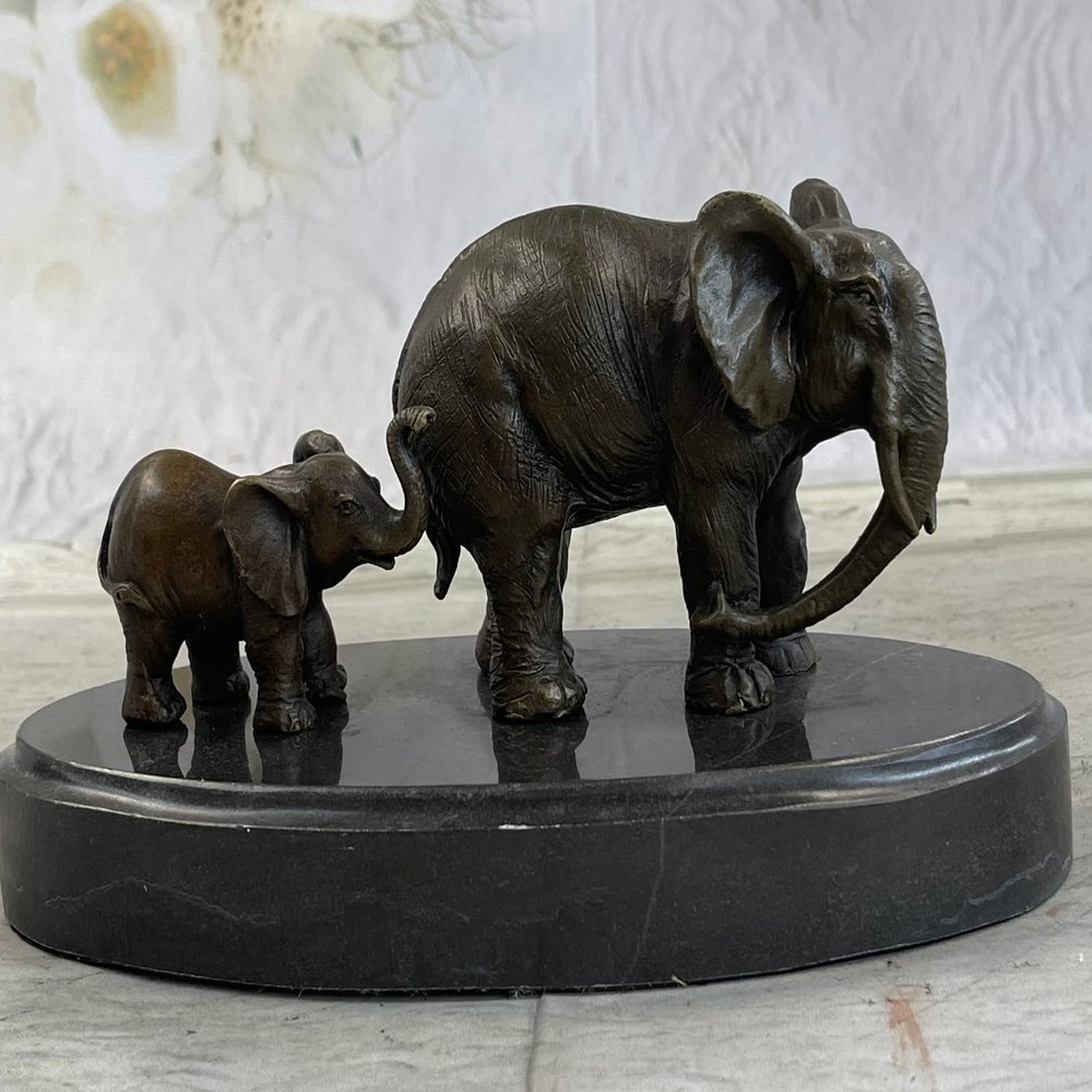 EUROPEAN BRONZE Hotcast African Elephant Animal Wild L Bronze Sculpture Figurine Statue Desk Top Home Decor
