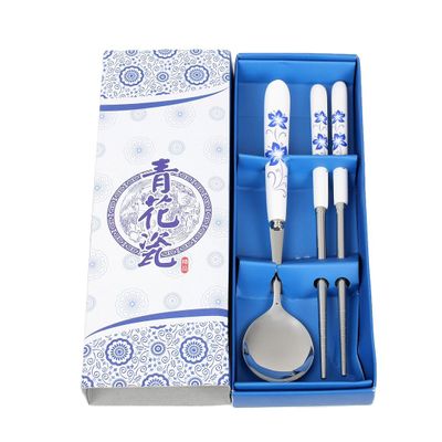 Ruilogod Casa-J Ceramic Flower Print Grip Spoon Chopsticks 2 in 1 (id: ed3 cb7 fc6 1b4 6e2
