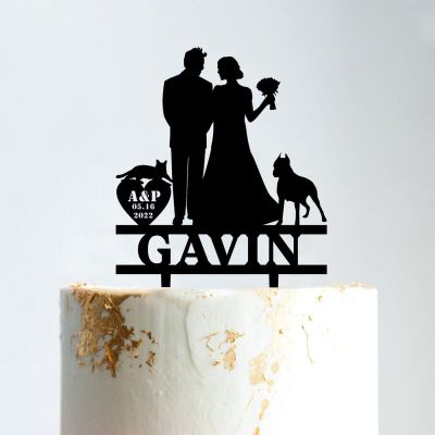 Mr And Mrs Wedding Cake Topper Bride And Groom with Pet Wedding Cake Topper Couple Silhouette Custom Initials Cake Topper Rustic Wreath Cake Topper Black Acrylic, 6 Inch
