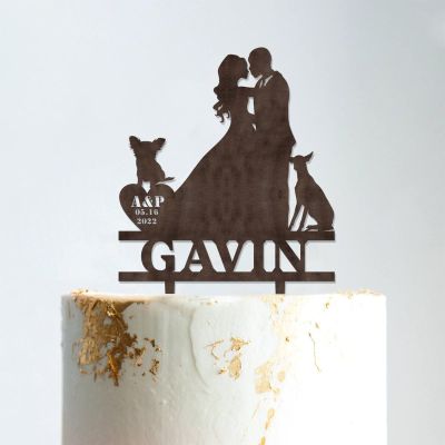 Mr & Mrs Rustic Wreath Couple's Names Cake Topper Bride And Groom with Pet Wedding Cake Topper Couple Silhouette Custom Cake Topper Personalized Name Anniversary Cake Toppers Brown Wood, 6 Inch