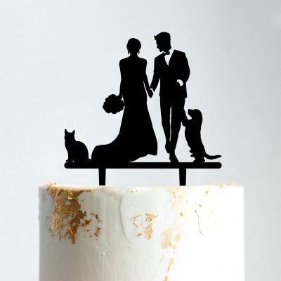 Mr & Mrs Rustic Wreath Couple's Names Cake Topper Bride And Groom with Pet Wedding Cake Topper Couple Silhouette Custom Wedding Cake Topper Anniversary Cake Toppers Black Acrylic, 6 Inch