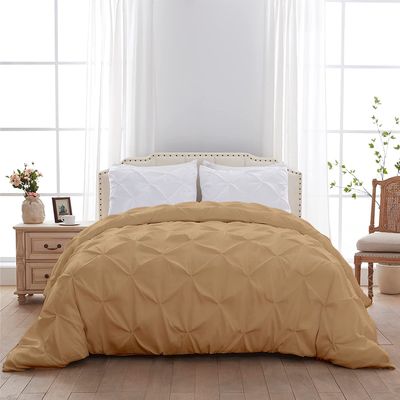1 PC Pinch Pleated Comforter - Taupe California King (110'' x 98'') Quilted - 100% Cotton 500 GSM Fill Power Beautiful Pinch Pleat Design Warm Down Alternative Comforter Only