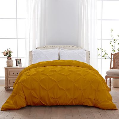 1 PC Pinch Pleated Comforter - Gold Full (90'' x 90'') Quilted - 100% Cotton 500 GSM Fill Power Beautiful Pinch Pleat Design Warm Down Alternative Comforter Only