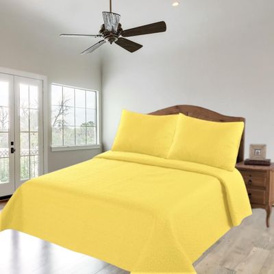 2/3 Piece Set Reversible Hotel Quilt Bedspread Lightweight Stitch Pattern Solid Color Quilt and Pillow Sham (King, Yellow Canary) Nena