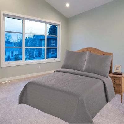2/3 Piece Set Reversible Hotel Quilt Bedspread Lightweight Stitch Pattern Solid Color Quilt and Pillow Sham (Twin, Gray Charcoal) Nena