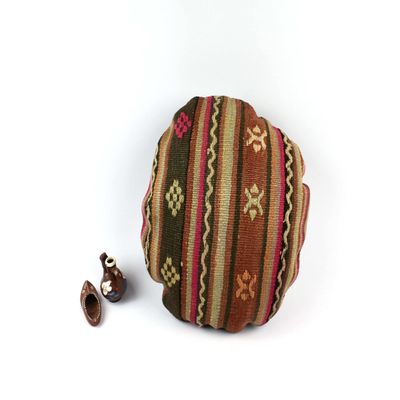 Round Kilim Pillow Cover 18 in Diameter Handwoven Vintage Turkish Rug Decorative Kilim Boho Pillow Ethnic Cushion Cover 4936